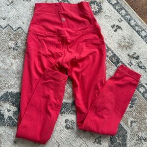 Lululemon Athletica Coral/Red Leggings Size 2